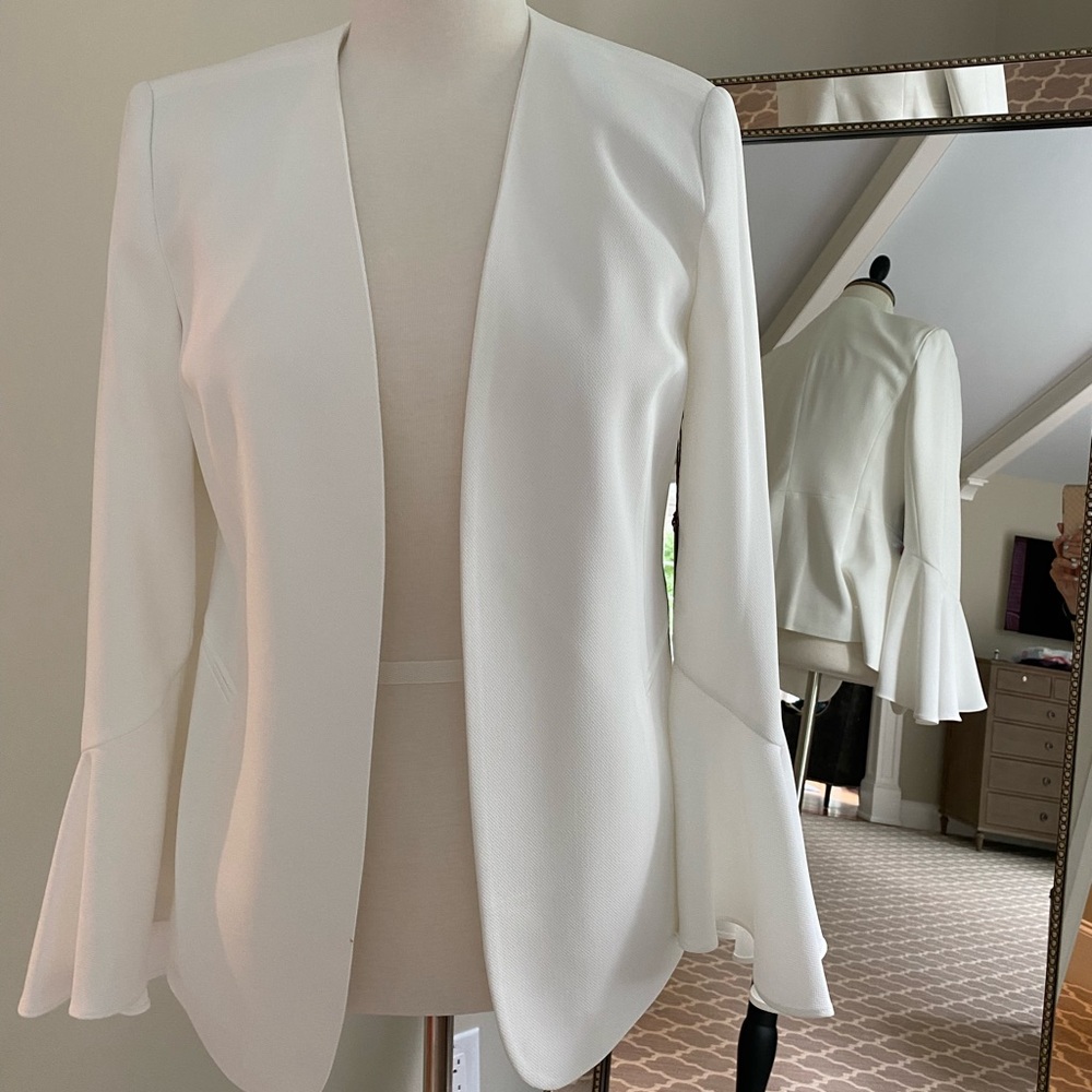 Vince Camuto white blazer